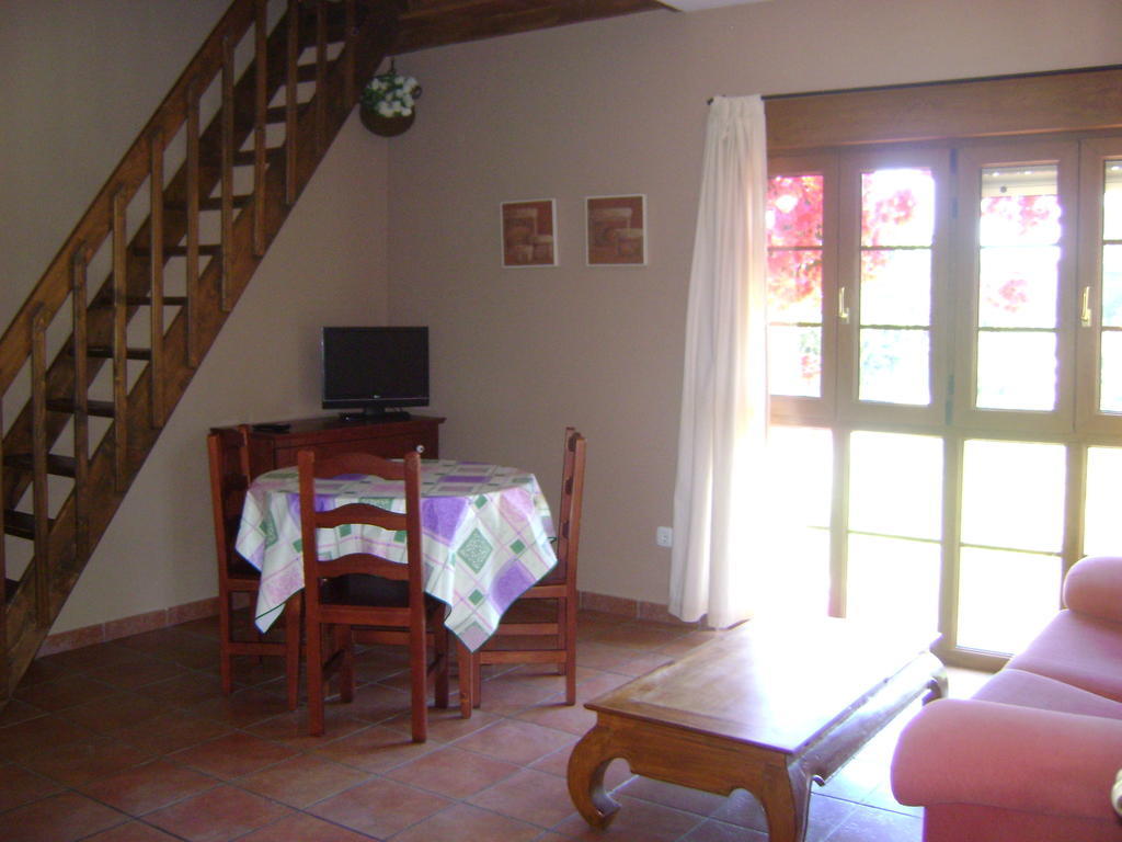 Apartamentos Dos Robles Somo Quarto foto